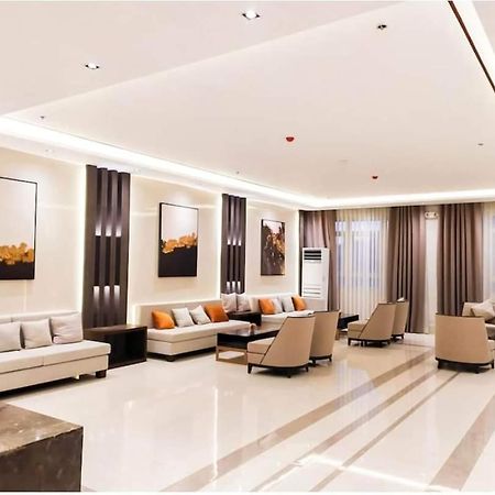 Sotogrande Neopolitan Hotel Quezon City Dış mekan fotoğraf